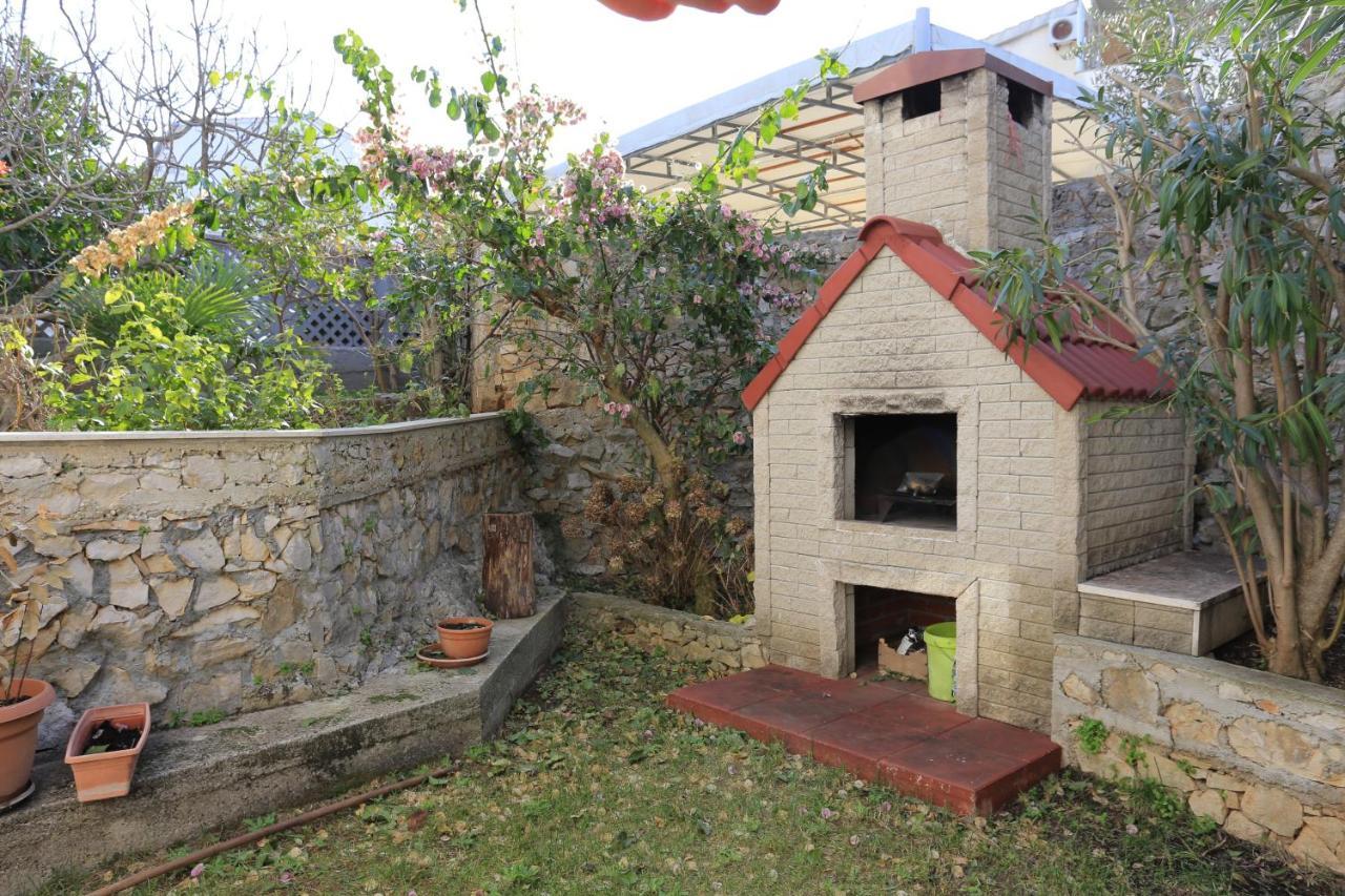 Apartments By The Sea Slatine, Ciovo - 16345 Εξωτερικό φωτογραφία