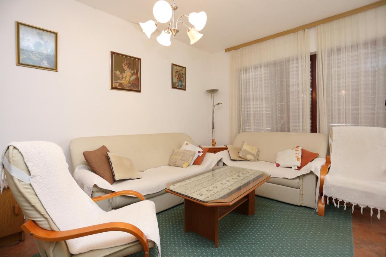 Apartments By The Sea Slatine, Ciovo - 16345 Εξωτερικό φωτογραφία