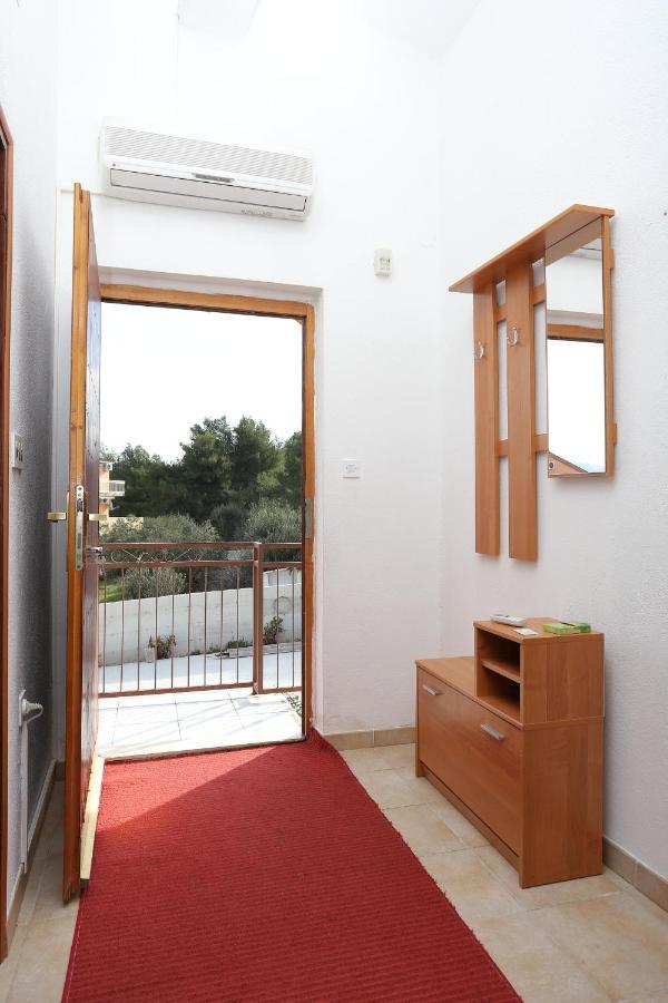 Apartments By The Sea Slatine, Ciovo - 16345 Εξωτερικό φωτογραφία